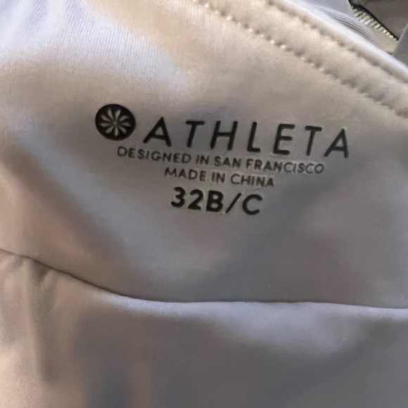 Athleta Suryana Strappy Back Sports Bra - Picture 4 of 5